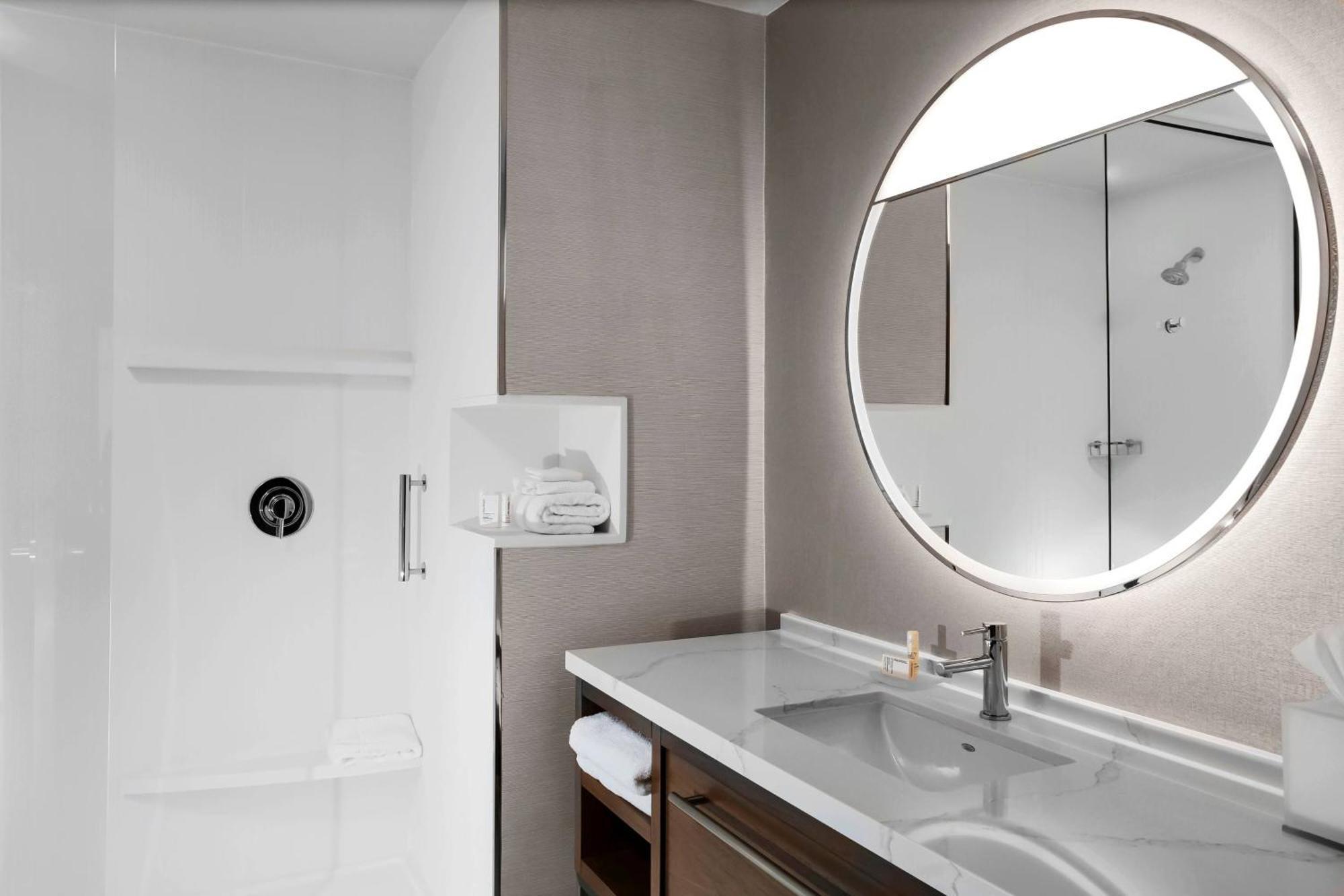Courtyard By Marriott Thomasville Downtown Extérieur photo