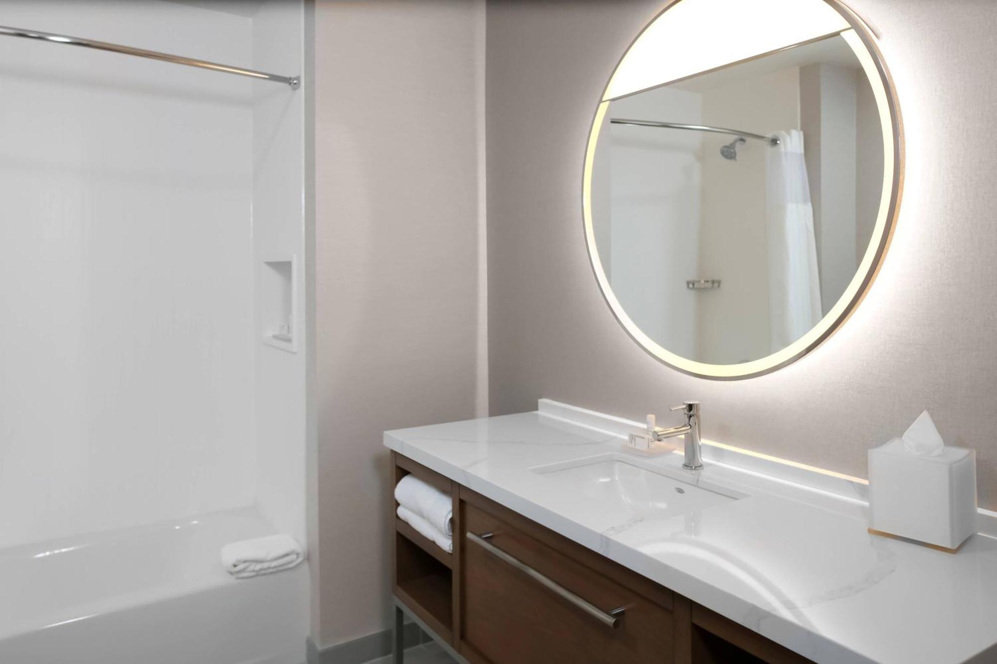 Courtyard By Marriott Thomasville Downtown Extérieur photo